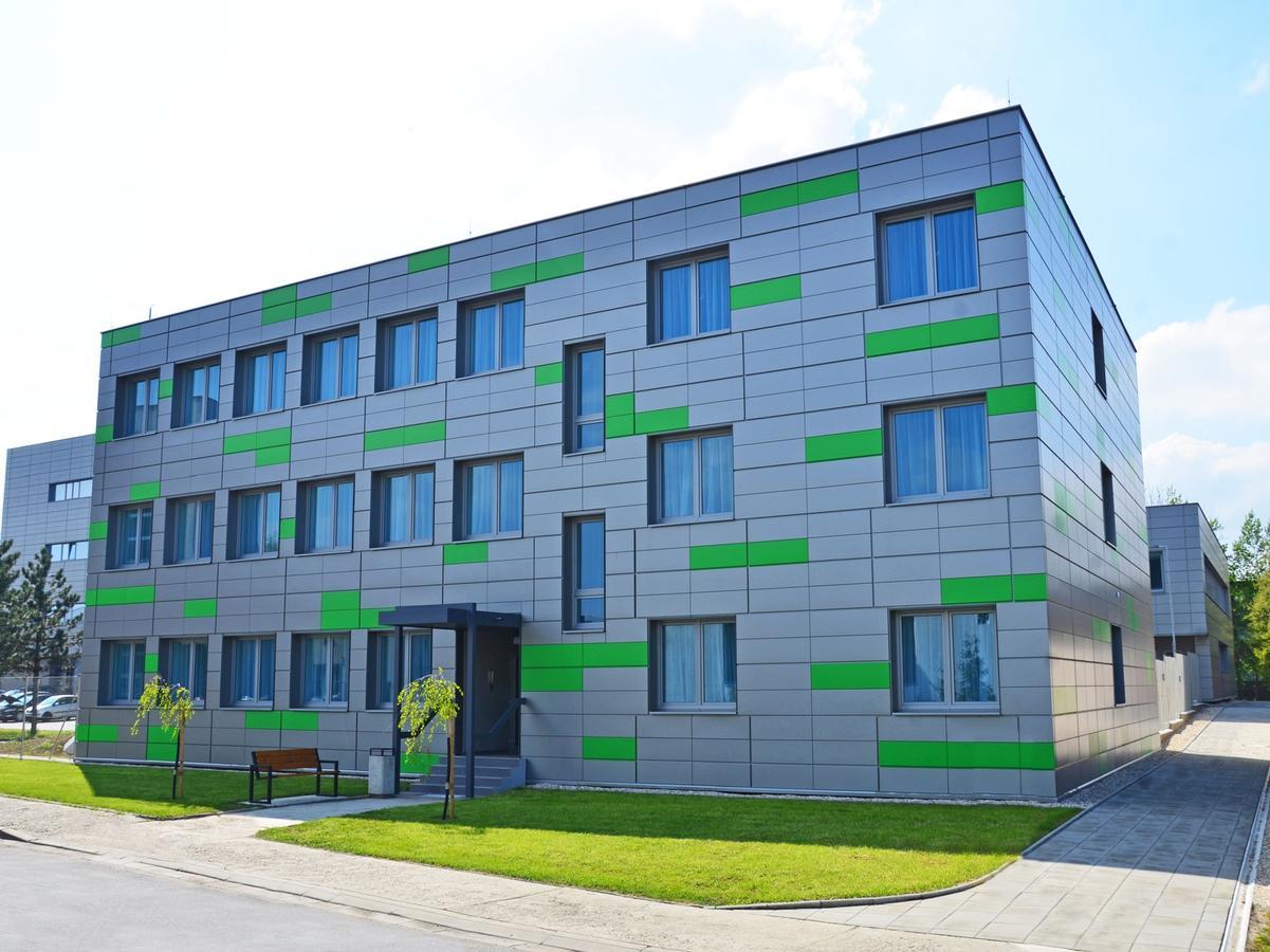 Hotel Fabrika Uherske Hradiste Exterior photo